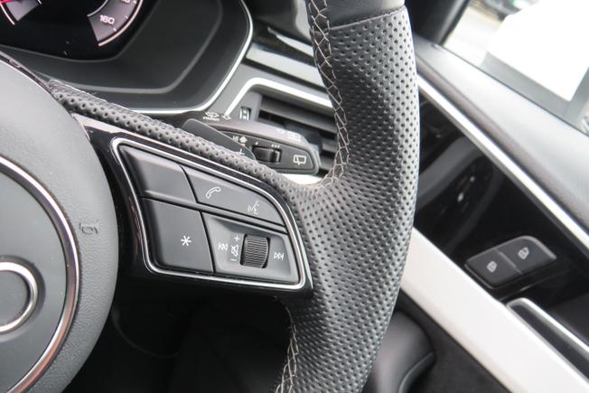 AUDI A4 Avant Photo 26