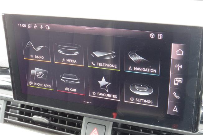 AUDI A4 Avant Photo 34