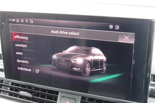 AUDI A4 Avant Photo 35