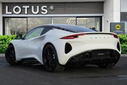 LOTUS Emira Photo 2