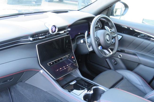 MASERATI Grecale Photo 3