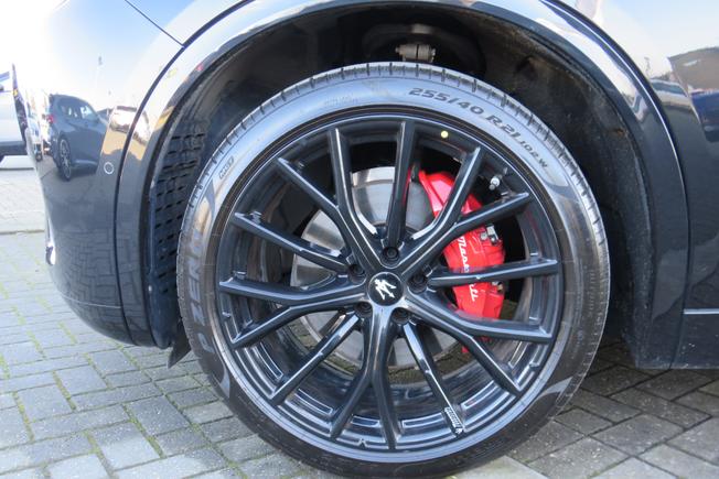 MASERATI Grecale Photo 4