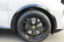 LOTUS Eletre Photo 4