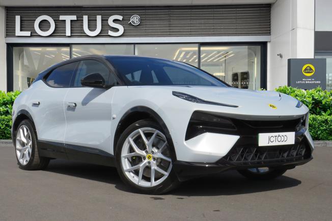 LOTUS Eletre Photo 1