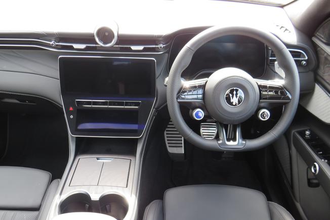 MASERATI Grecale Photo 9