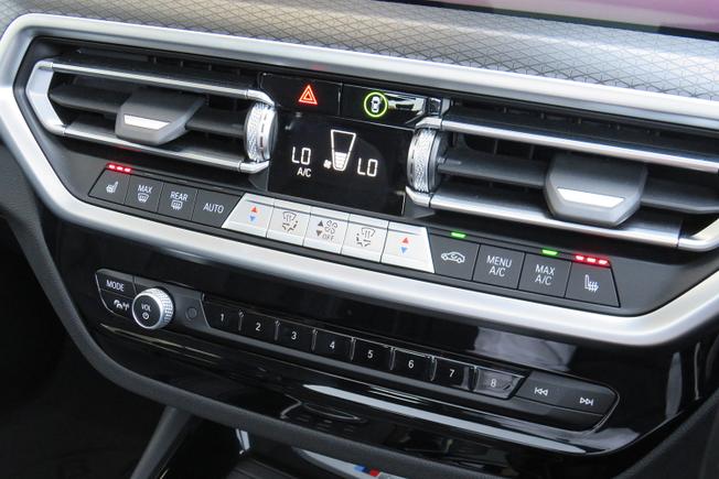 BMW X3 Photo 24