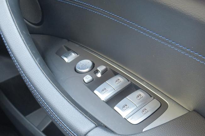 BMW X3 Photo 8