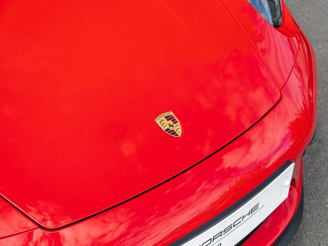 PORSCHE 911 Photo 40