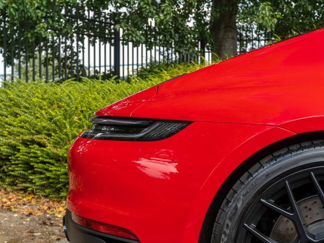 PORSCHE 911 Photo 44