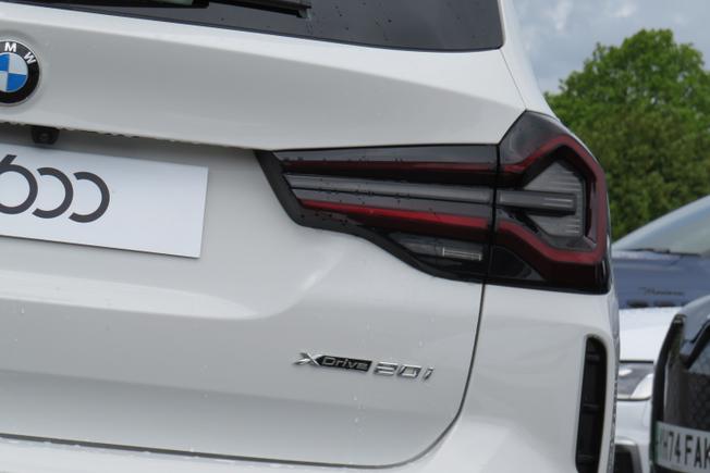 BMW X3 Photo 13