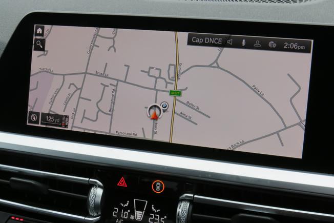 BMW 3 Series Photo 29