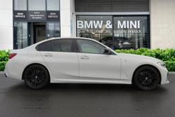BMW 3 Series Photo 3