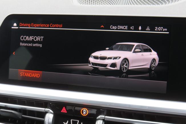 BMW 3 Series Photo 38