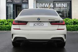 BMW 3 Series Photo 5