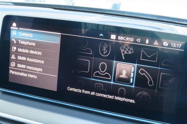 BMW 5 Series Photo 15