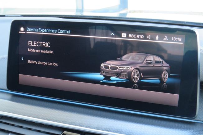 BMW 5 Series Photo 17