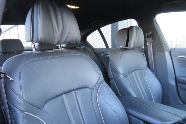 BMW 5 Series Photo 25