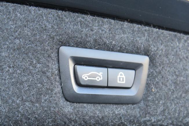 BMW 5 Series Photo 32