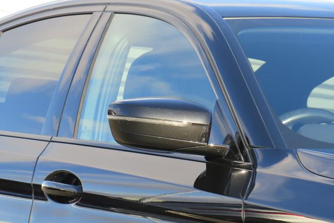 BMW 5 Series Photo 39