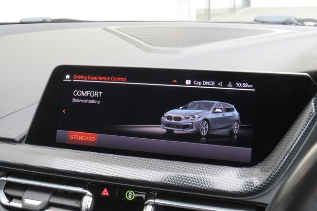 BMW 1 Series Photo 16