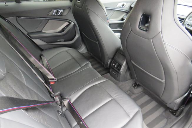 BMW 1 Series Photo 24