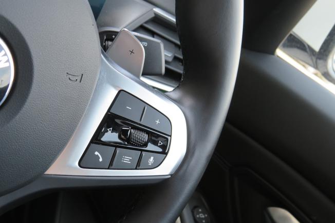 BMW 3 Series Photo 15
