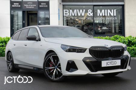2025 bmw i5 40 83.9kwh m sport pro touring electric auto edrive price: £47,390 finance: £626.24 electric 2025 4,448 miles automatic jct600... photo