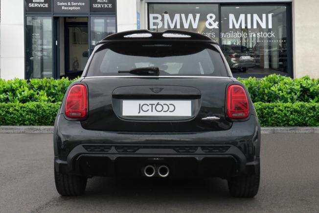 MINI Hatch Photo 5