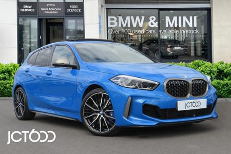 2022 BMW 1 SERIES M135I HATCHBACK PETROL AUTO XDRIVE PRICE 27,290 FINANCE 357.57 PETROL 2022 27,159... photo