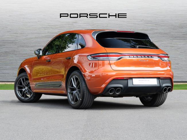 PORSCHE Macan Photo 2
