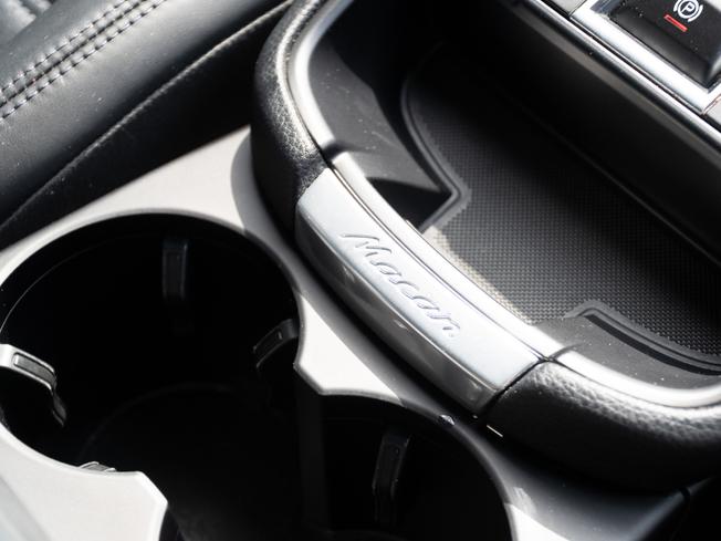 PORSCHE Macan Photo 27