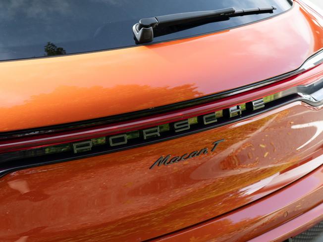 PORSCHE Macan Photo 38