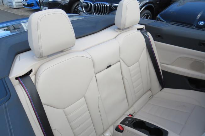 BMW 4 Series Photo 19
