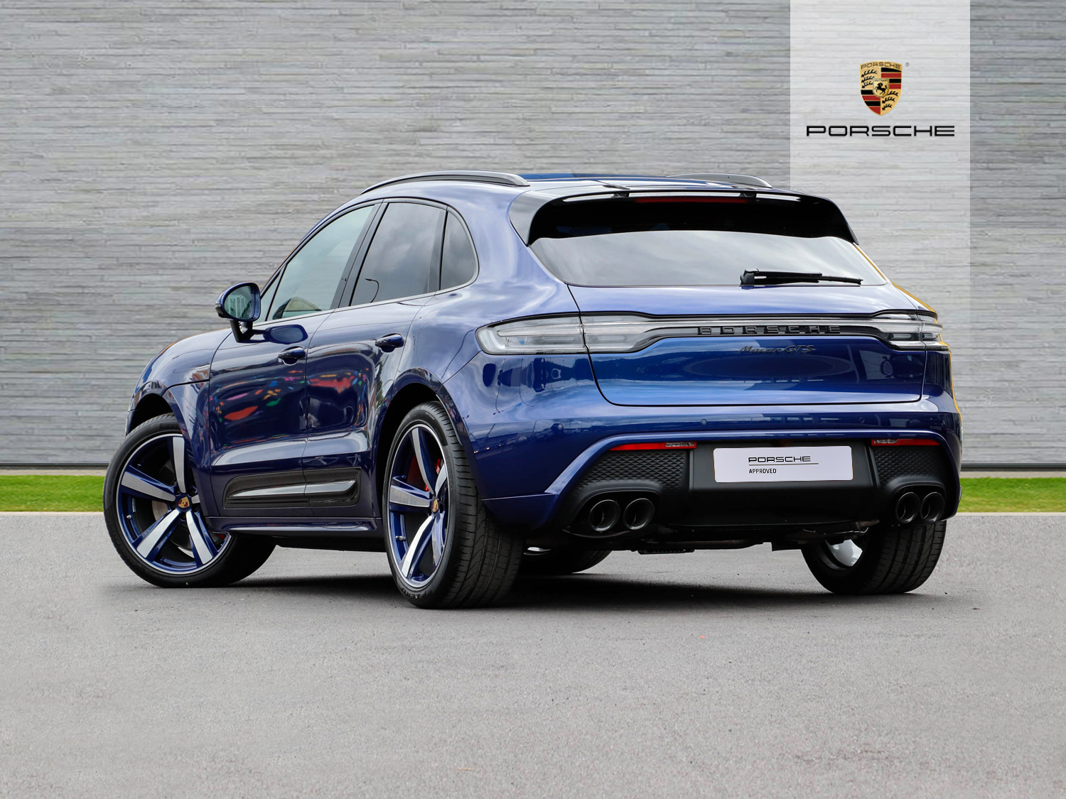 2022 Porsche Macan Gts 5dr Pdk £89990 10 Miles Gentian Blue Metallic