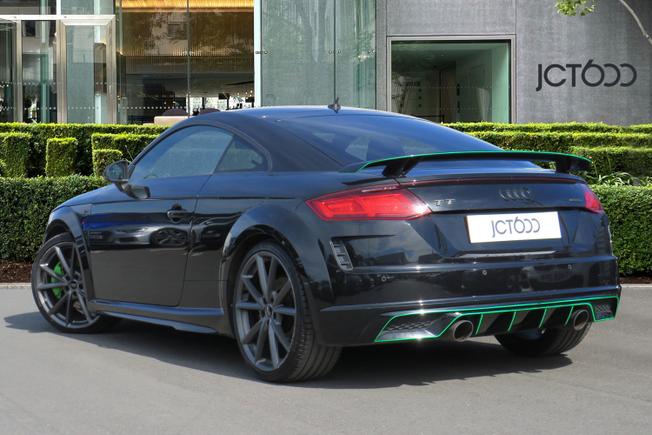 Audi TT Photo 2