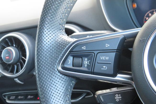 Audi TT Photo 22
