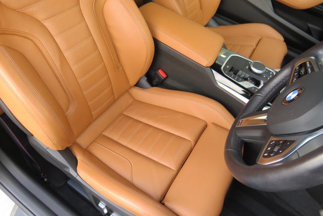 BMW 2 Series Photo 26