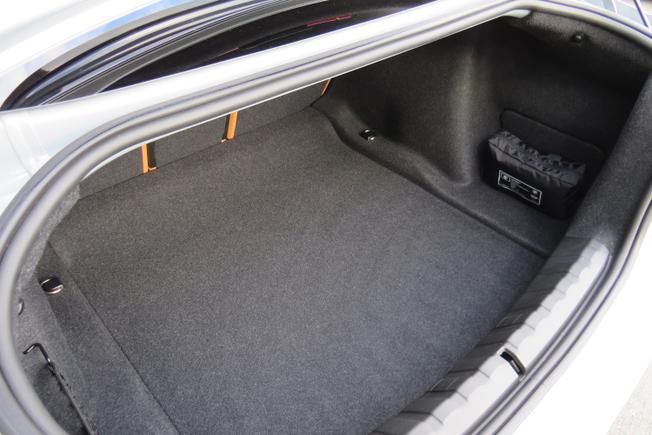 BMW 2 Series Photo 30