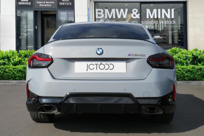 BMW 2 Series Photo 5