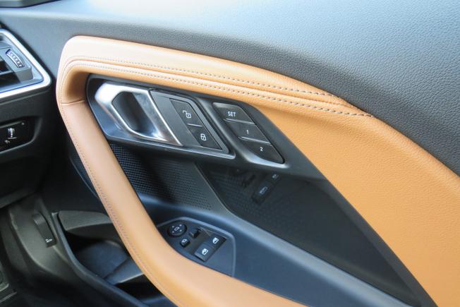 BMW 2 Series Photo 6