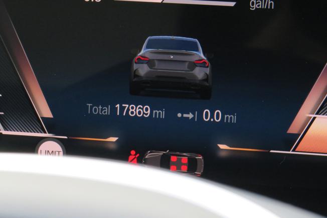 BMW 2 Series Photo 9