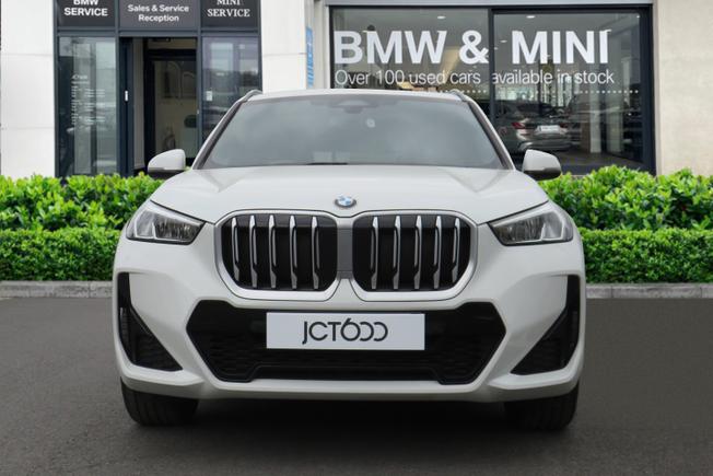BMW X1 Photo 4