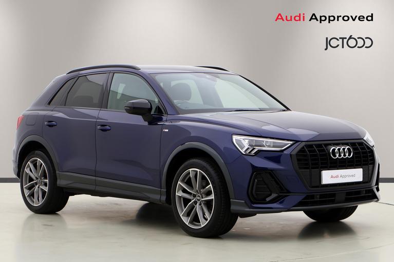 Used 2022 Audi Q3 1.5 TFSI CoD 35 Black Edition SUV 5dr Petrol Manual Euro 6 (s/s) (150 ps) Blue at JCT600