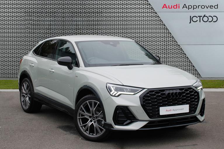 Used 2024 Audi Q3 1.5 TFSI CoD 35 Black Edition Sportback 5dr Petrol S Tronic Euro 6 (s/s) (150 ps) Dew Silver at JCT600