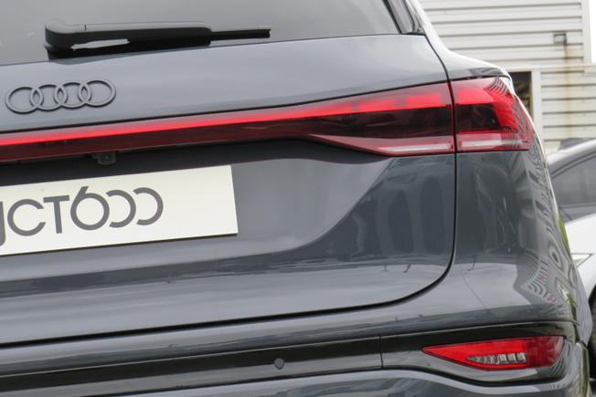 AUDI Q6 E-Tron Photo 18