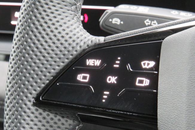 AUDI Q6 E-Tron Photo 34