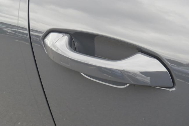 AUDI Q6 E-Tron Photo 8