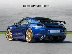 PORSCHE 718 Cayman Photo 2