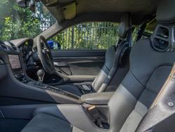PORSCHE 718 Cayman Photo 3