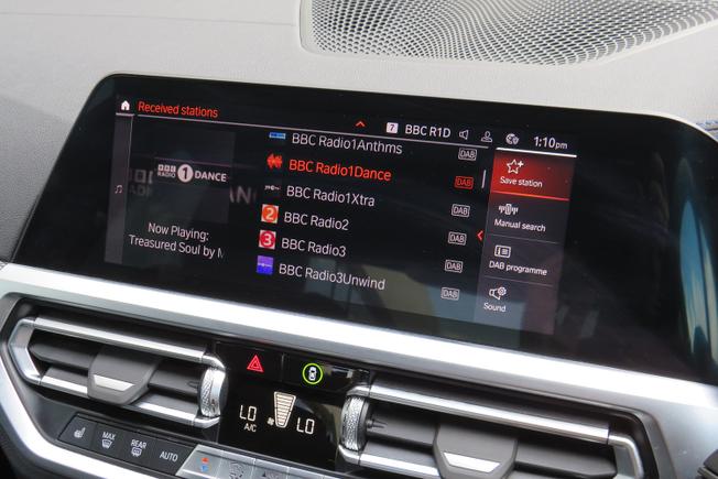 BMW 3 Series Photo 14